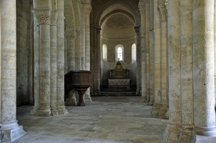 EGLISE SAINT PIERRE - Melle