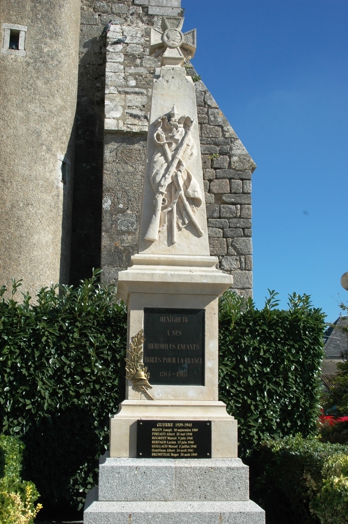 Monument aux Morts pour la France - Ménigoute