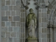 Photo suivante de Moutiers-sous-Chantemerle autre statuette sur la facade gauche de l'église