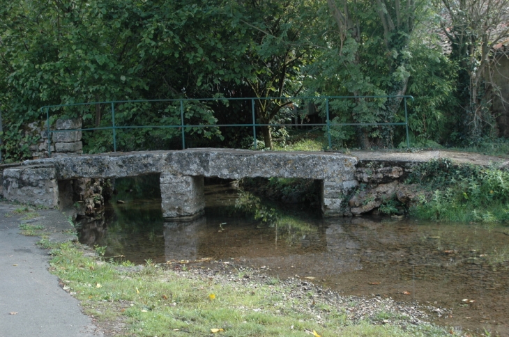 Passage à gué à PALLU - Nanteuil