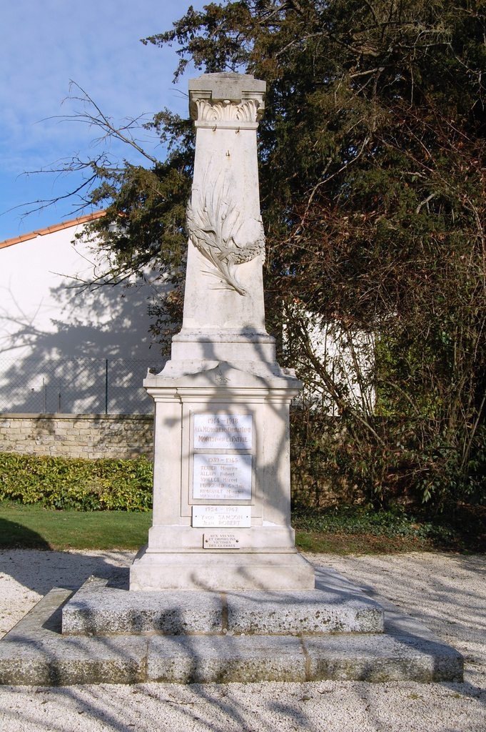 Monument aux Morts pour la France - Périgné