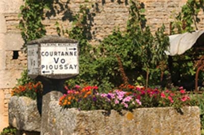 Courtanne-Pioussay roadsign