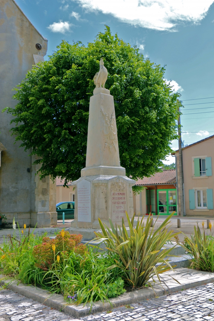 Le Monument aux Morts - Saint-Georges-de-Rex