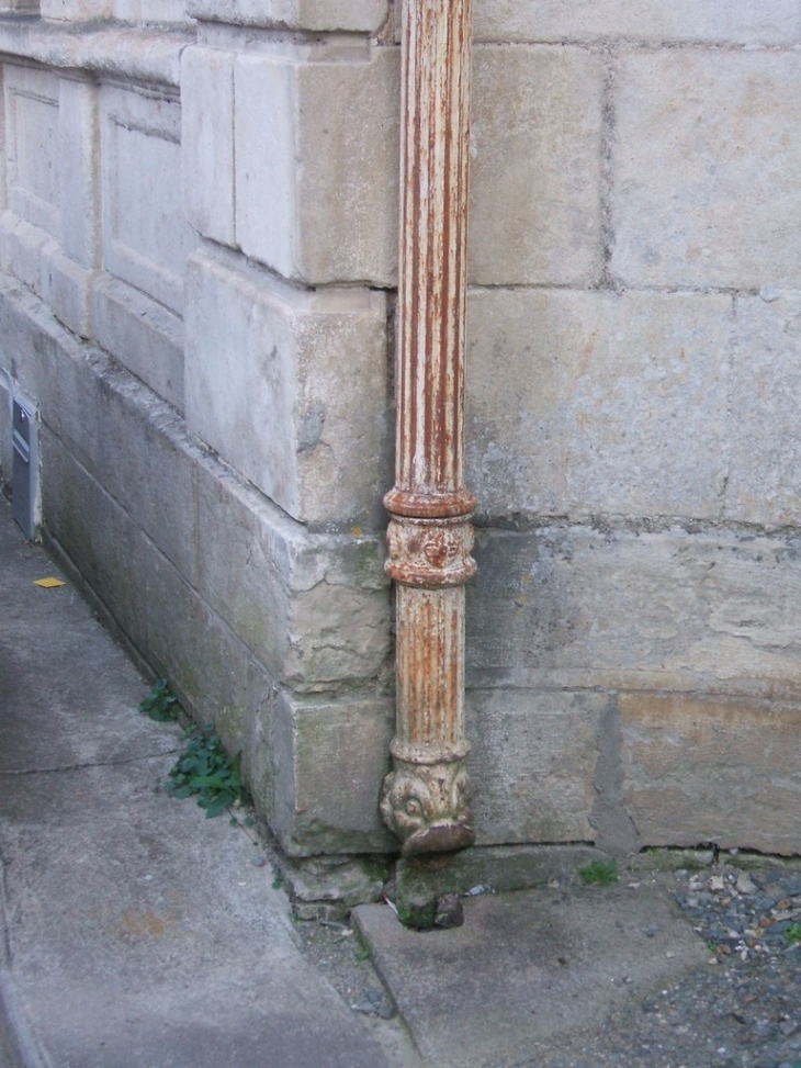 Petit detail d'une tres belle maison de ville - Saint-Maixent-l'École