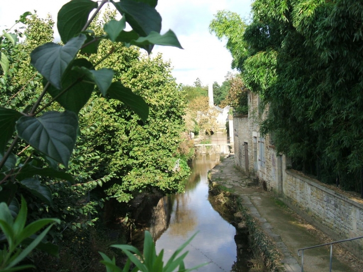 Le quai des tanneries - Saint-Maixent-l'École