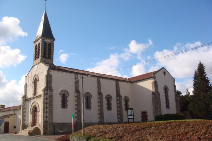 L'église - Saint-Martin-du-Fouilloux