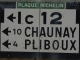 Photo précédente de Sauzé-Vaussais Plaque routière Michelin année 1931