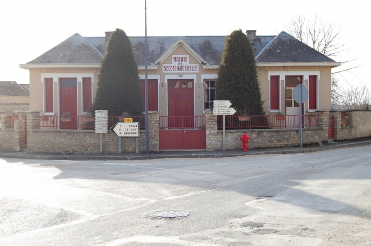 La Mairie - Secondigné-sur-Belle