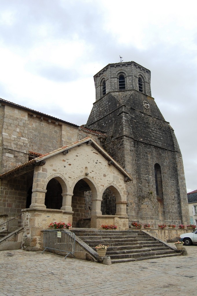 église Ste Eulalie - Secondigny