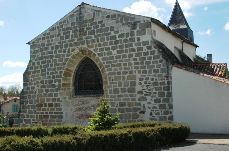 Eglise St Leger de face  - Vautebis