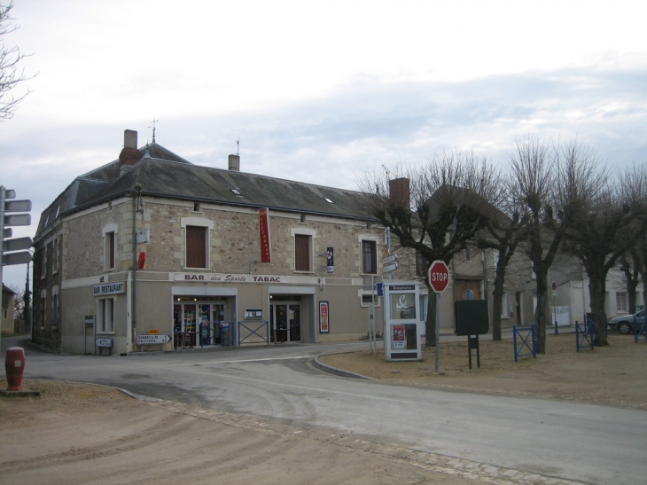 Carrefour de l'église - Archigny