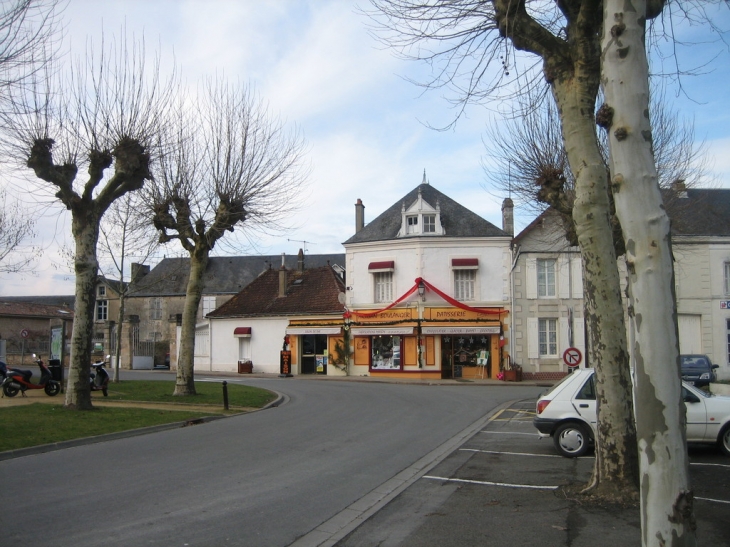 Centre ville - Bonneuil-Matours