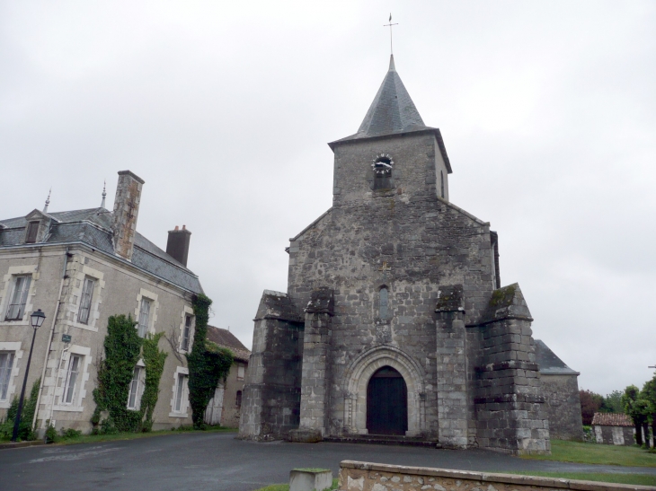 L'église - Bourg-Archambault