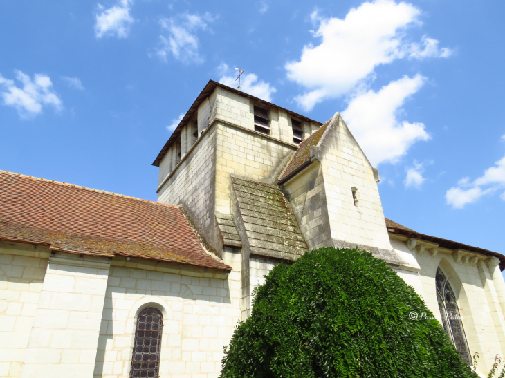 Eglise Notre Dame de Colombiers 86