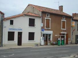 NOTRE MAISON A COTE DU CAFE SAVIN - Joussé