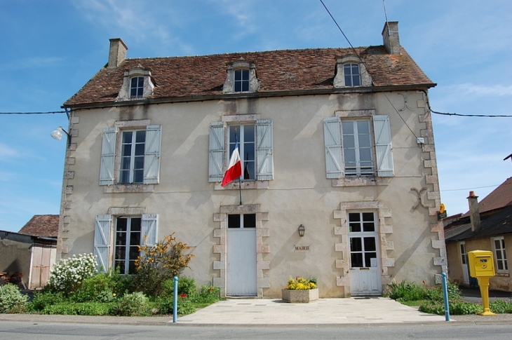 La Mairie - La Bussière