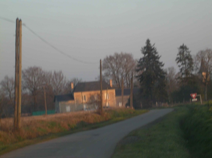 Arrivée au centre bourg - Lauthiers