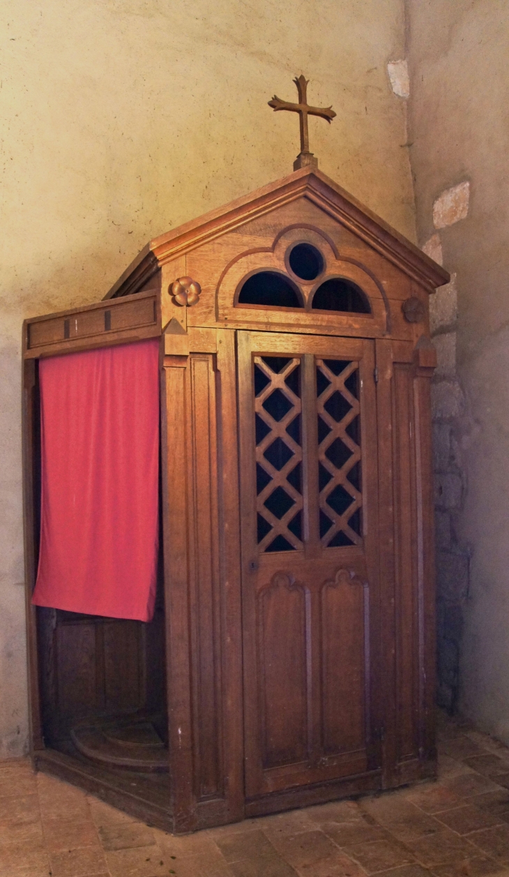 Confessional. - Leignes-sur-Fontaine