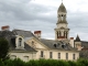 Photo suivante de Les Ormes L'église vue du parc du chateau 