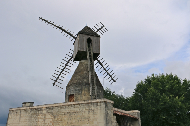 Le moulin du Puy d'Ardanne - Loudun