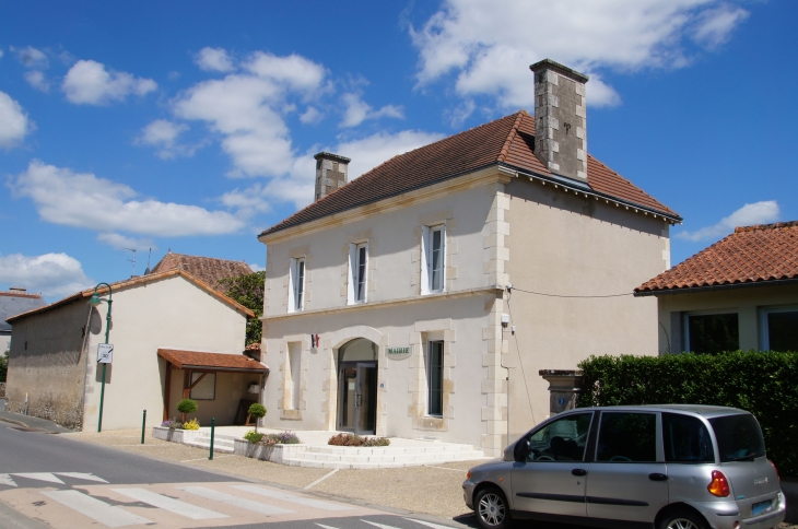 La Mairie. - Paizay-le-Sec