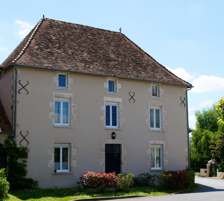 Maisons du village. - Paizay-le-Sec