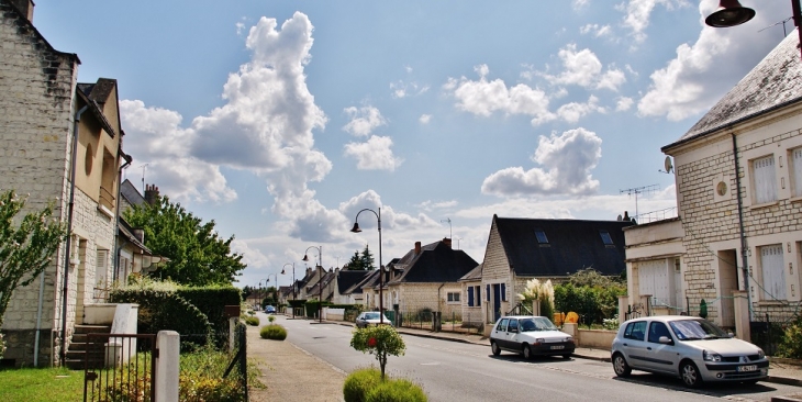 Le Village - Port-de-Piles