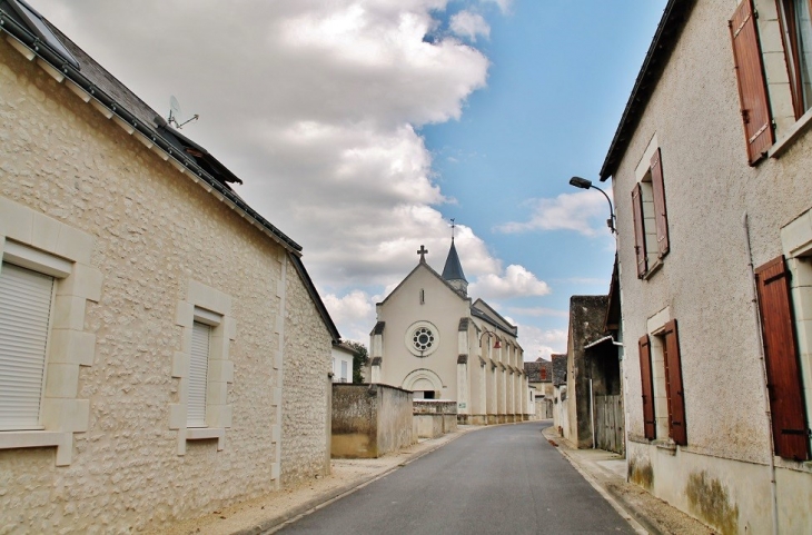 Le Village - Port-de-Piles