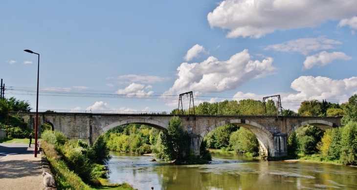 Pont sur la Creuse - Port-de-Piles