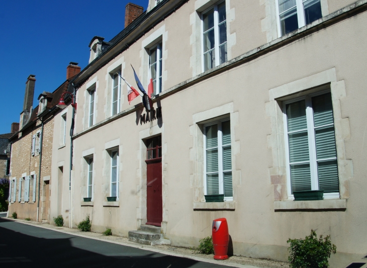 La Mairie. - Saint-Germain