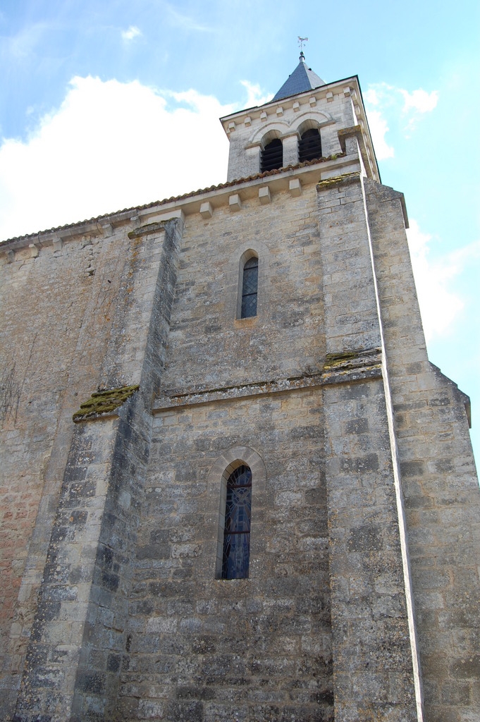 Eglise St Pierre le clocher - Sanxay