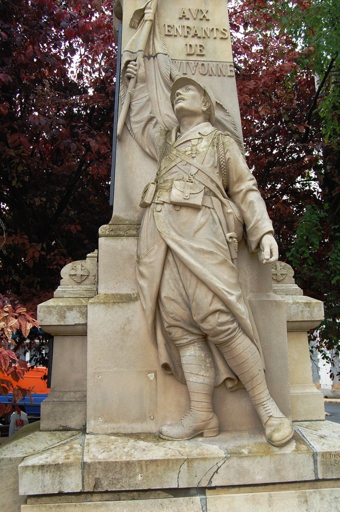 Monuments aux morts pour la France - Vivonne