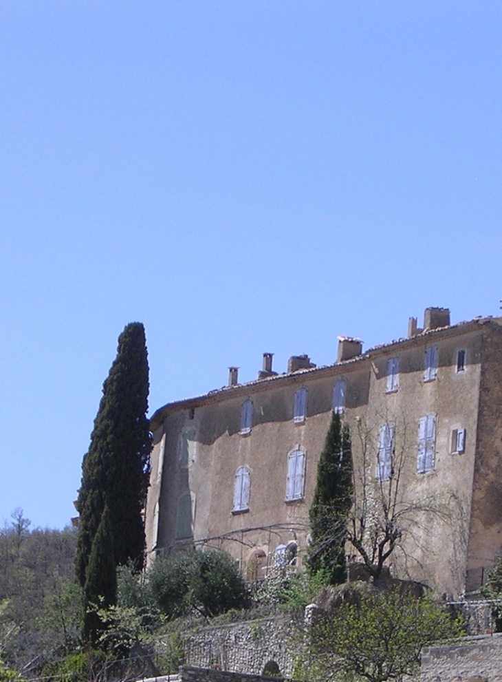 Une Partie du Vieux Village - Banon