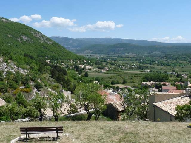 Vue sur la montagne de Lure - Banon