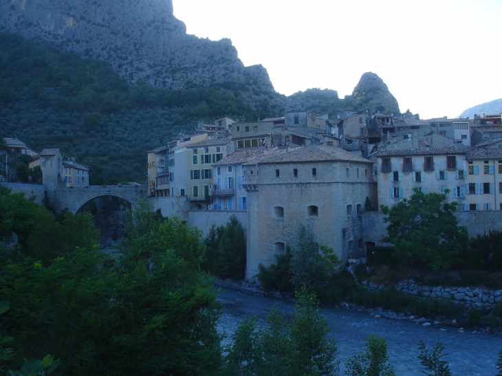 Entrevaux village