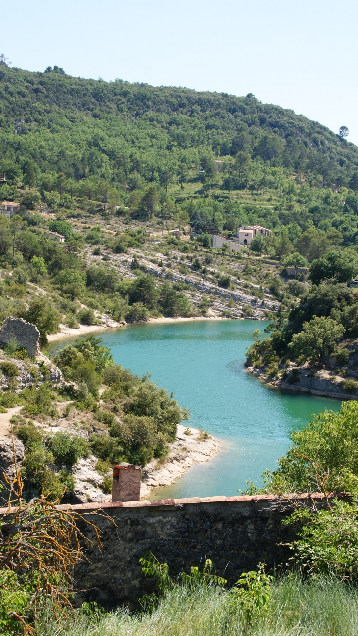 Lac D'esparron - Esparron-de-Verdon