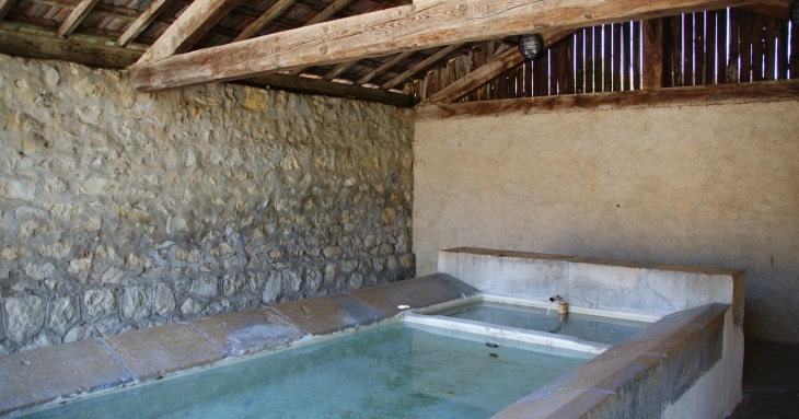 Ancien lavoir - Gréoux-les-Bains