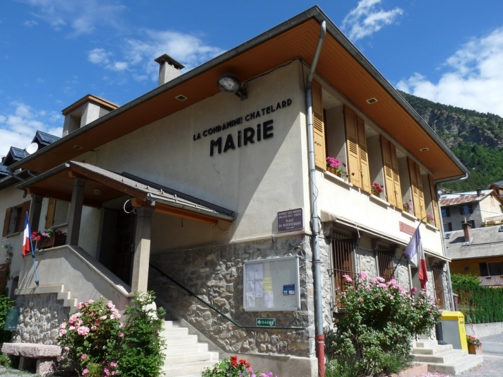 La mairie - La Condamine-Châtelard