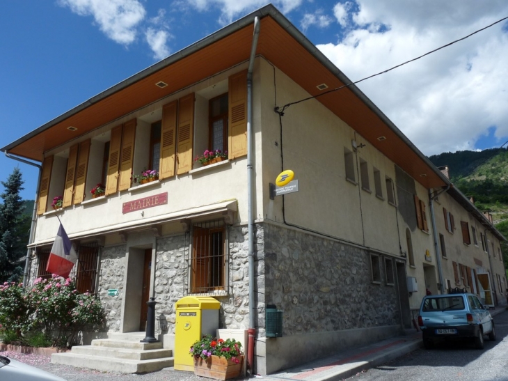 La mairie - La Condamine-Châtelard