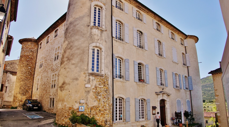 La Mairie - La Palud-sur-Verdon