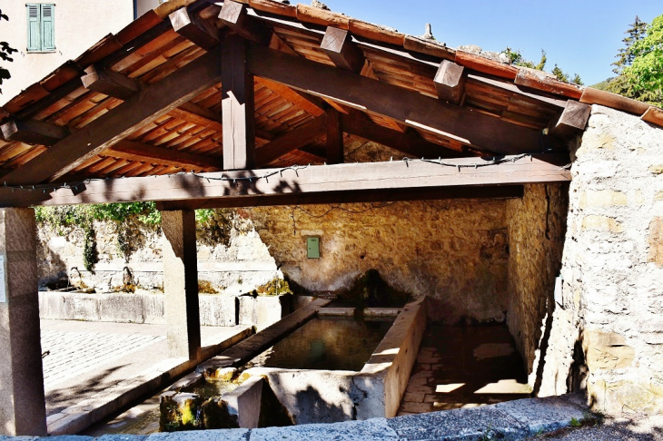 Le Lavoir - La Palud-sur-Verdon