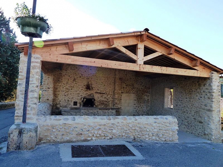 Lavoir - Le Castellet