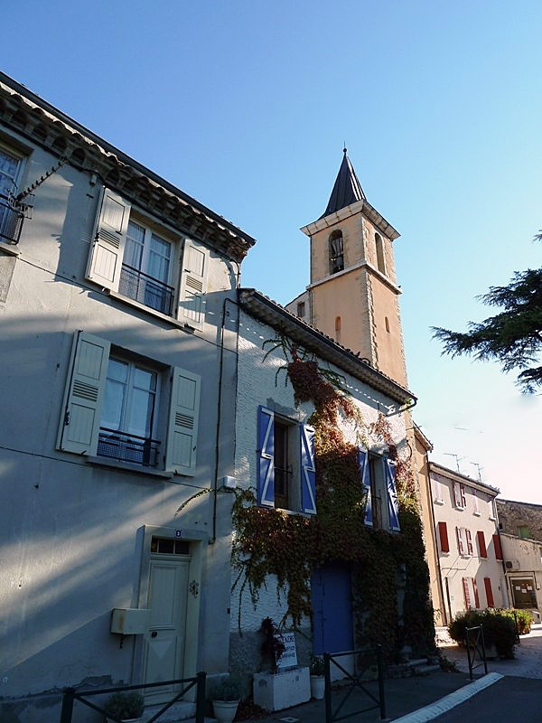 Vers l'église - Malijai