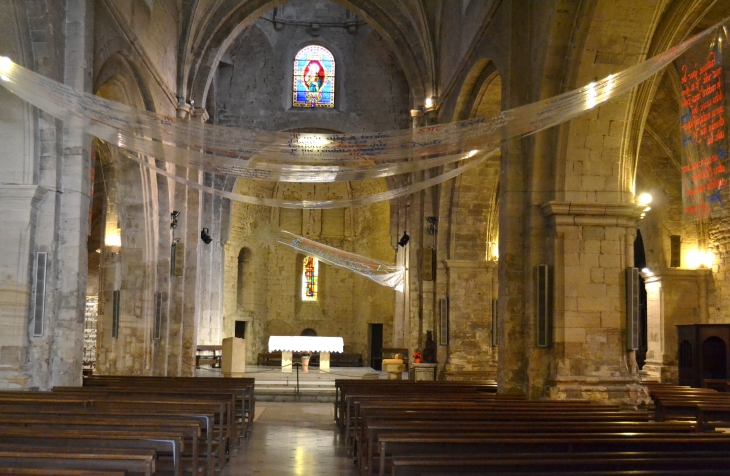 .église Saint-Sauveur 13/15 Em Siècle - Manosque