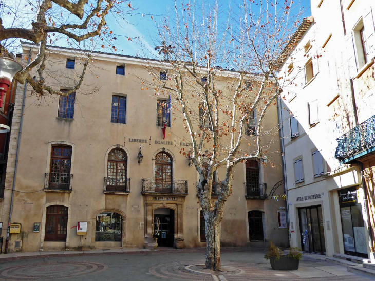 L'hôtel de ville - Manosque