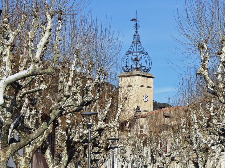 Vue sur la porte Soubeyran - Manosque