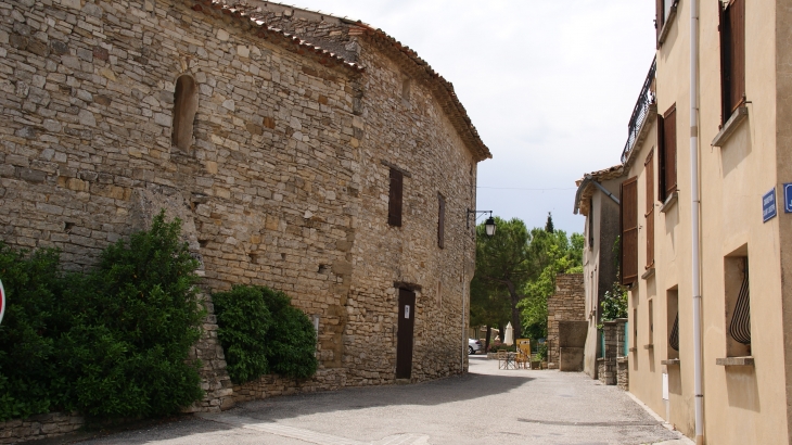 .église Notre-Dame de Saint-Elzéar 12 Em Siècle - Montfuron