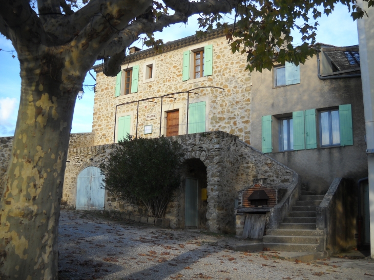 Mairie de Montlaux