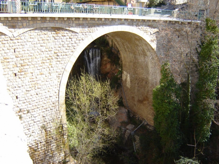 Dans le village - Moustiers-Sainte-Marie