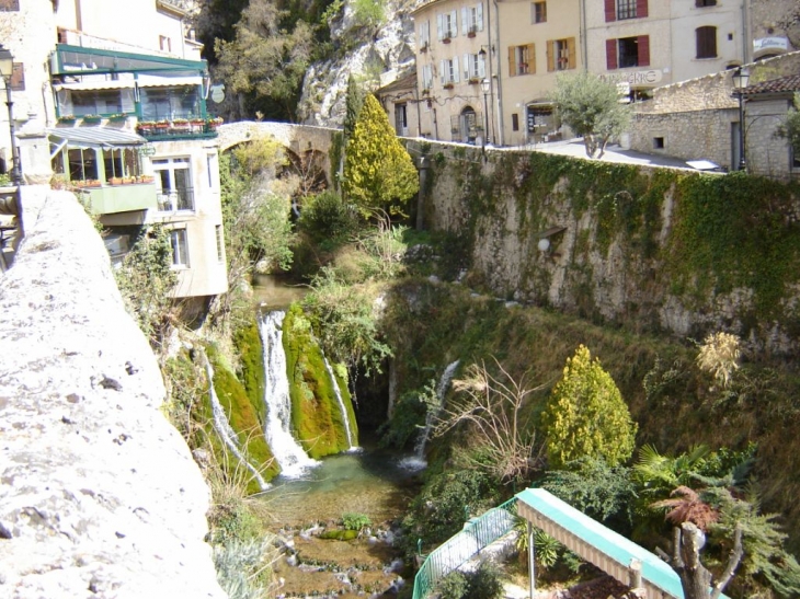 Dans le village - Moustiers-Sainte-Marie